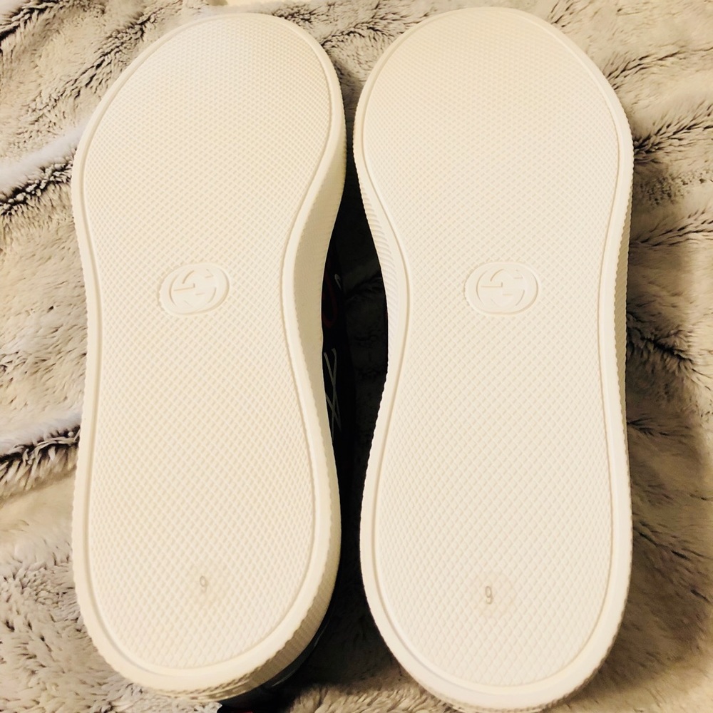 GucciGhost Navy Red White Stars Slip on Sneakers - Picture 3 of 7